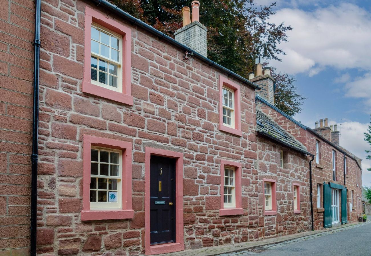 Cottage in Kirriemuir - Kirk Wynd Cottage