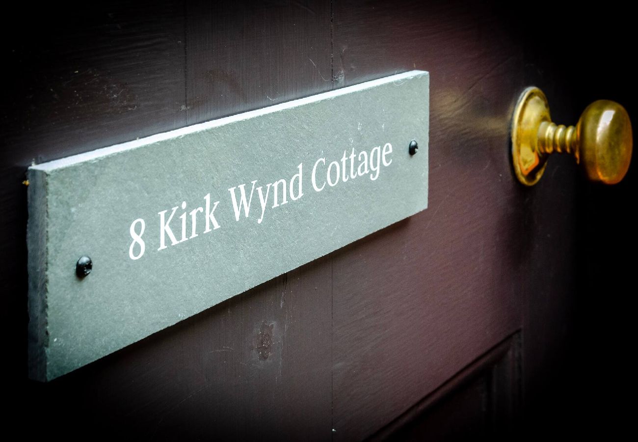 Cottage in Kirriemuir - Kirk Wynd Cottage