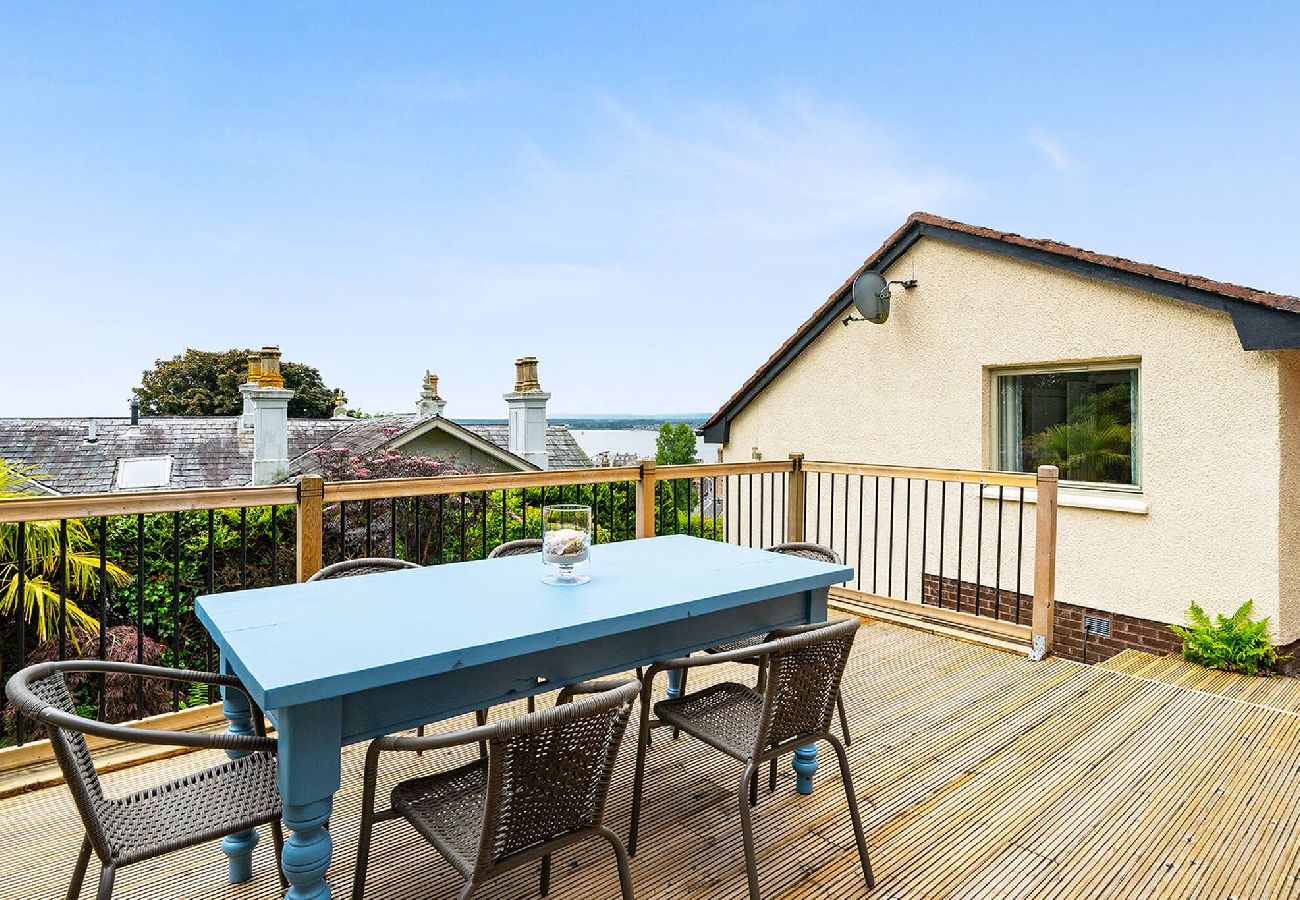 House in Broughty Ferry - FerryView Cottage