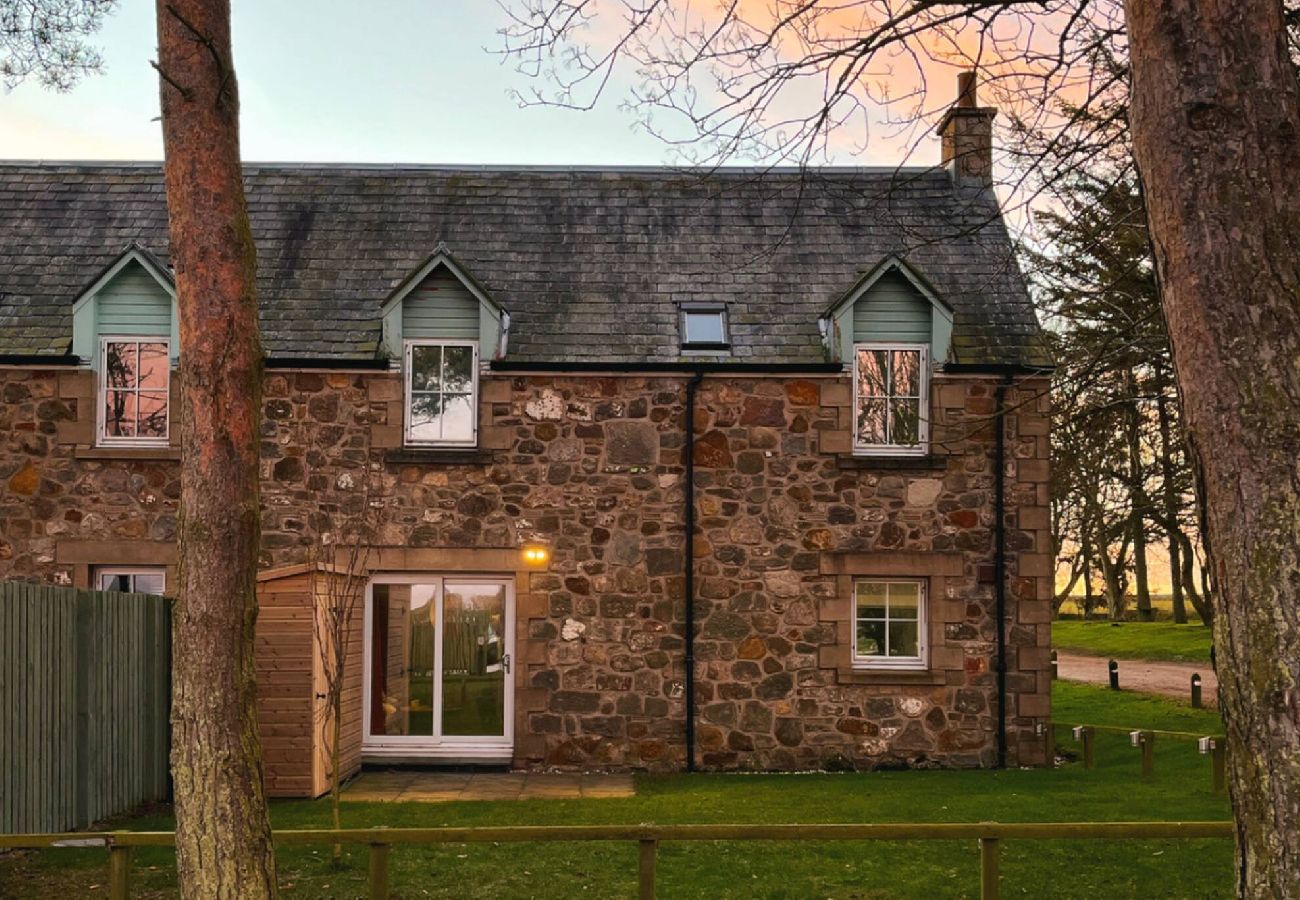 Cottage in St Andrews - At The Bay