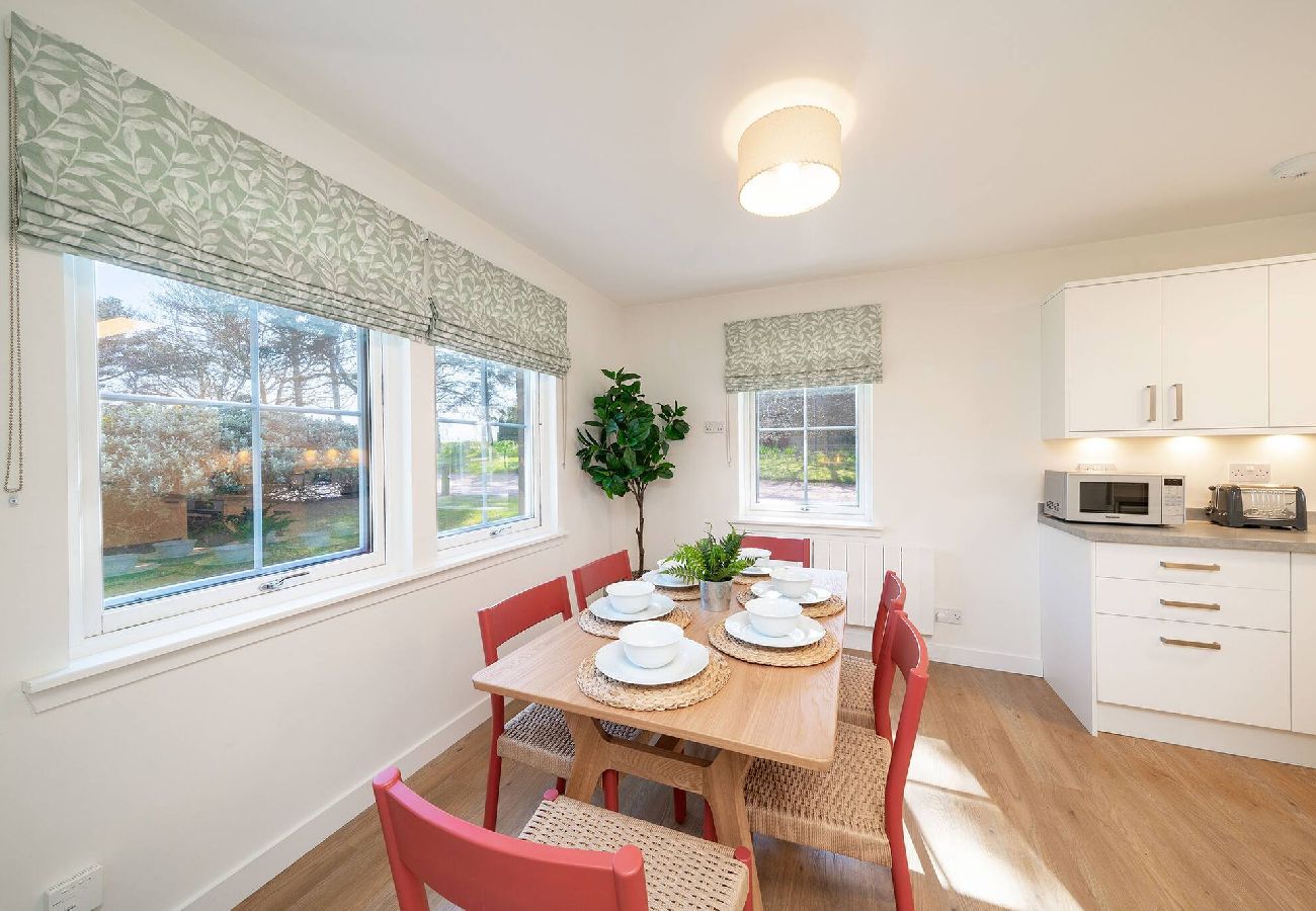 Cottage in St Andrews - At The Bay