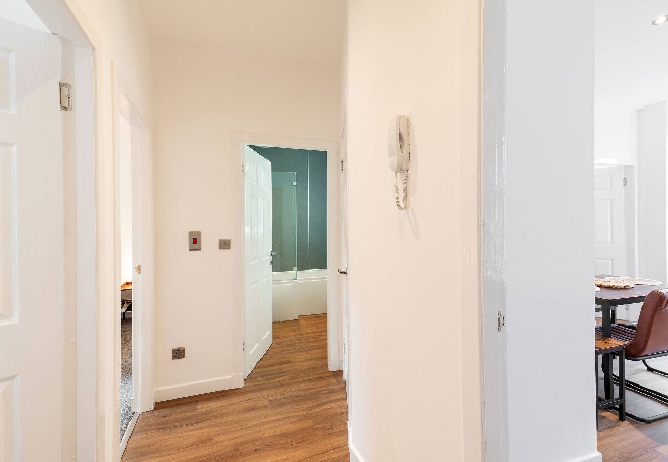 Apartment in Dundee - Bissets Bond