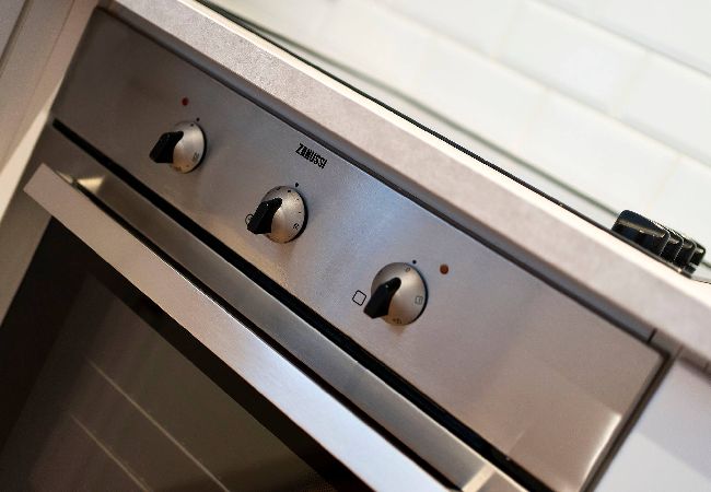 House in Arbroath - One Shore - Harbourside Townhouse House in Arbroath - One Shore - Harbourside Townhouse