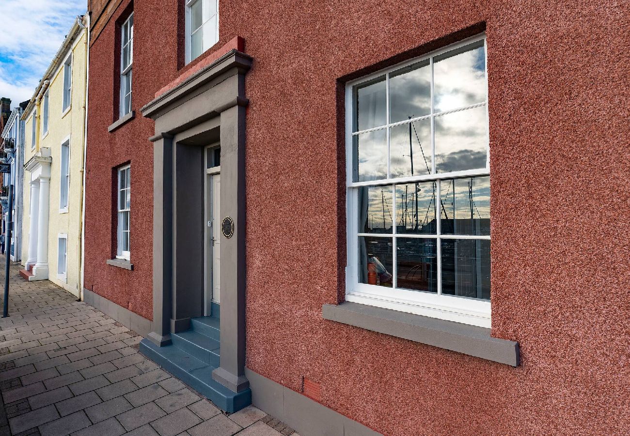 House in Arbroath - One Shore