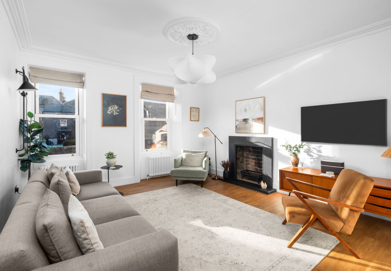 Apartment in Broughty Ferry - Regal Residence - A Trendsetter's Apartment