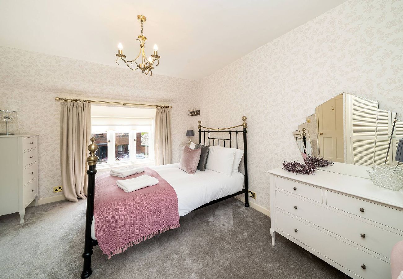 House in Kirriemuir - Thrums Cottage