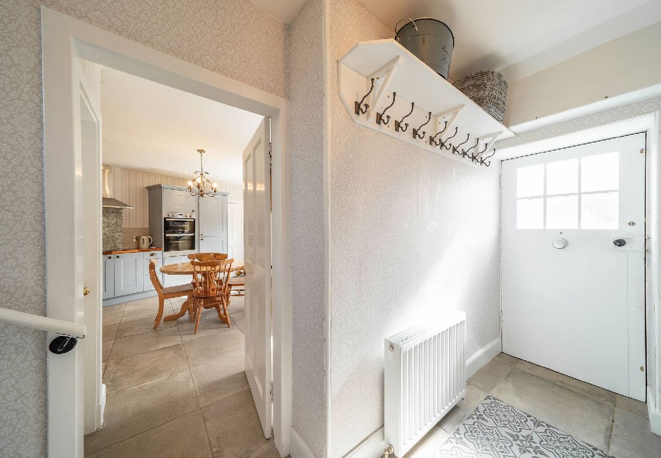 House in Kirriemuir - Thrums Cottage
