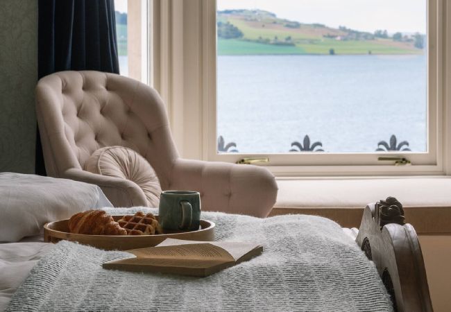 Villa in Broughty Ferry - Villa by the Sea; Escape the Ordinary Villa in Broughty Ferry - Villa by the Sea; Escape the Ordinary