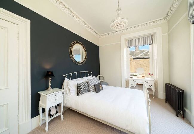 Villa in Broughty Ferry - Villa by the Sea; Escape the Ordinary Villa in Broughty Ferry - Villa by the Sea; Escape the Ordinary