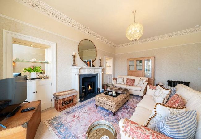 Villa in Broughty Ferry - Villa by the Sea; Escape the Ordinary Villa in Broughty Ferry - Villa by the Sea; Escape the Ordinary