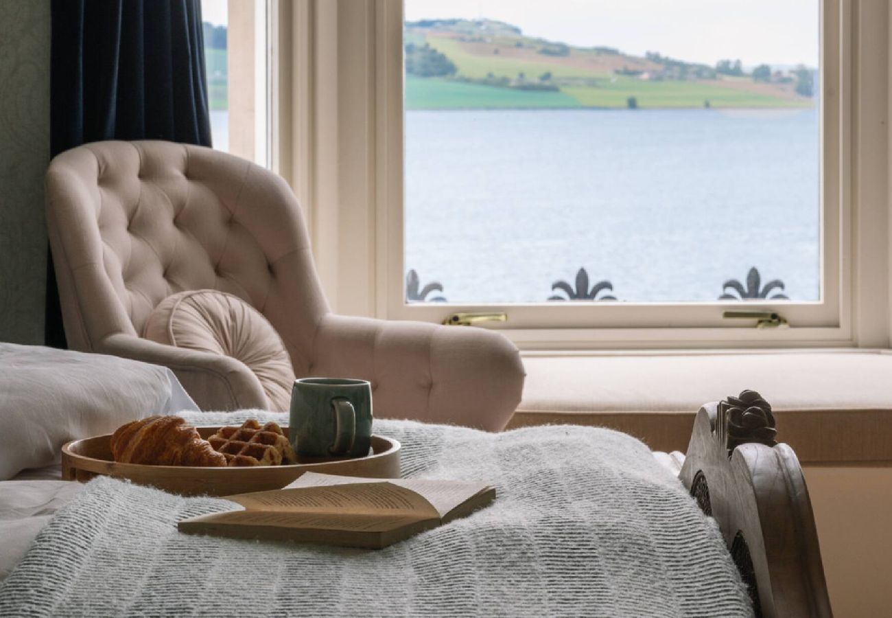 House in Broughty Ferry - Villa by the Sea