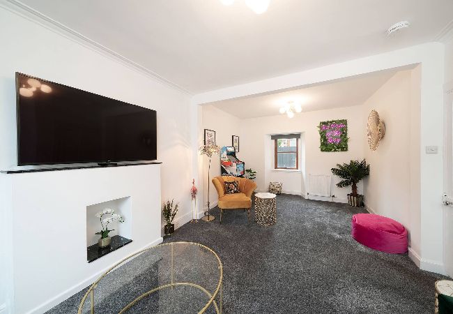 House in Broughty Ferry - The Palm - Eclectic Bliss House in Broughty Ferry - The Palm - Eclectic Bliss