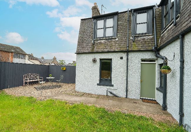 House in Broughty Ferry - The Palm - Eclectic Bliss House in Broughty Ferry - The Palm - Eclectic Bliss