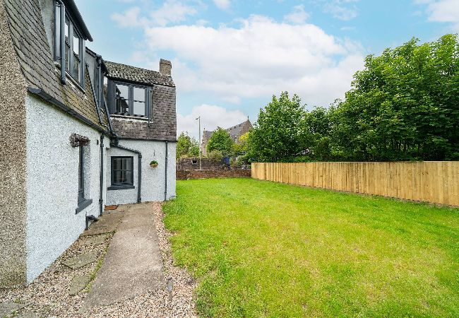 House in Broughty Ferry - The Palm - Eclectic Bliss House in Broughty Ferry - The Palm - Eclectic Bliss