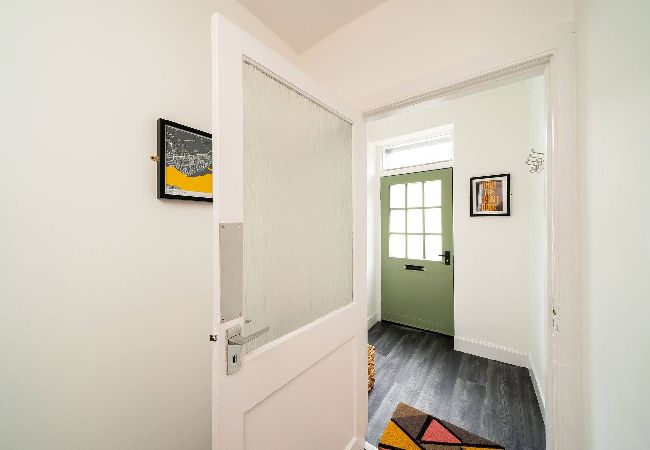 House in Broughty Ferry - The Palm - Eclectic Bliss House in Broughty Ferry - The Palm - Eclectic Bliss