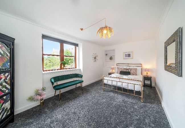 House in Broughty Ferry - The Palm - Eclectic Bliss House in Broughty Ferry - The Palm - Eclectic Bliss