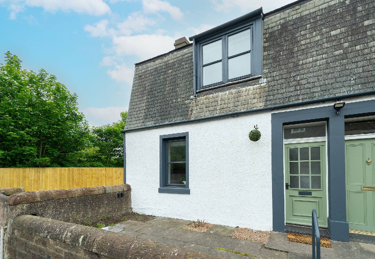 House in Broughty Ferry - The Palm