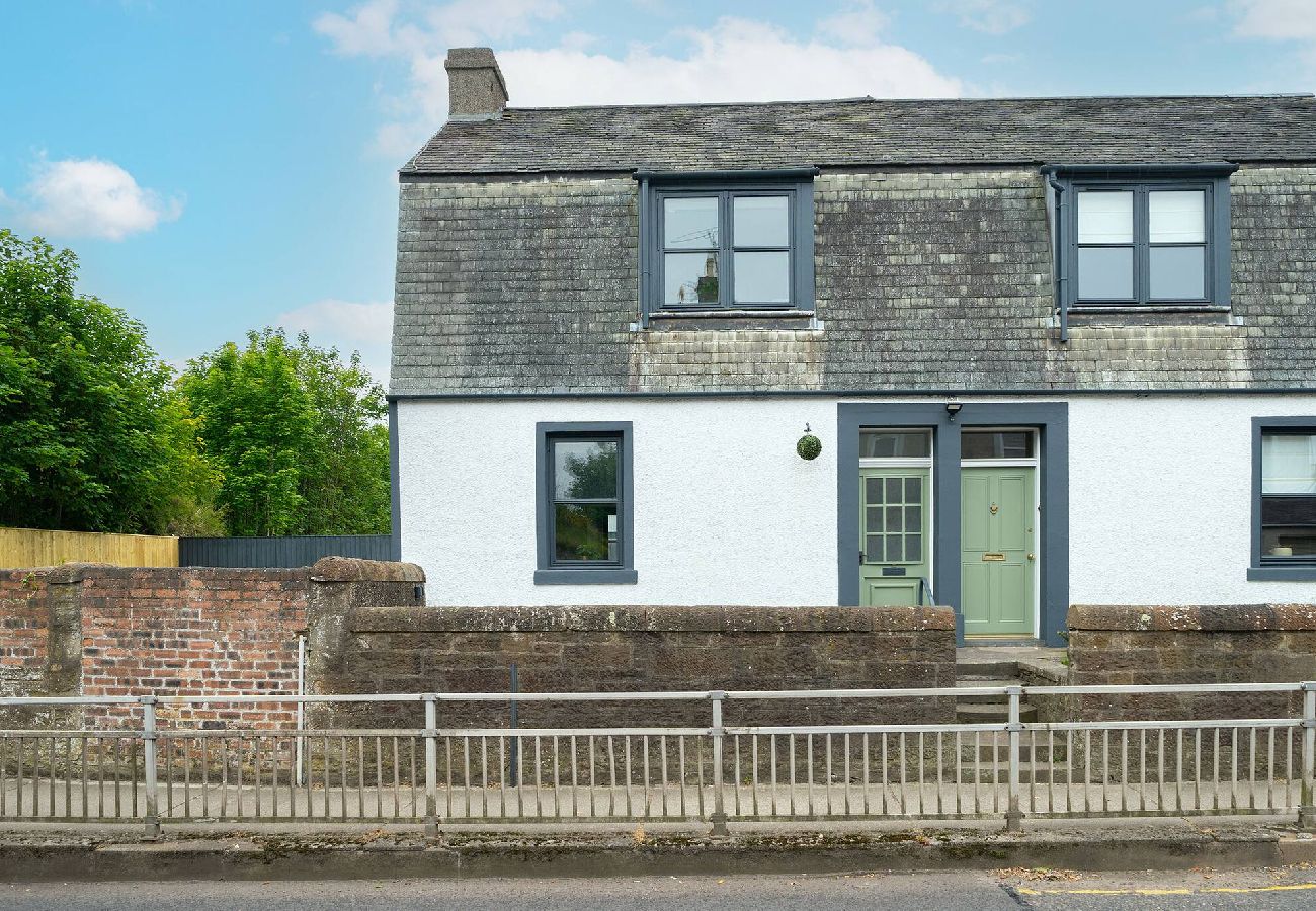 House in Broughty Ferry - The Palm