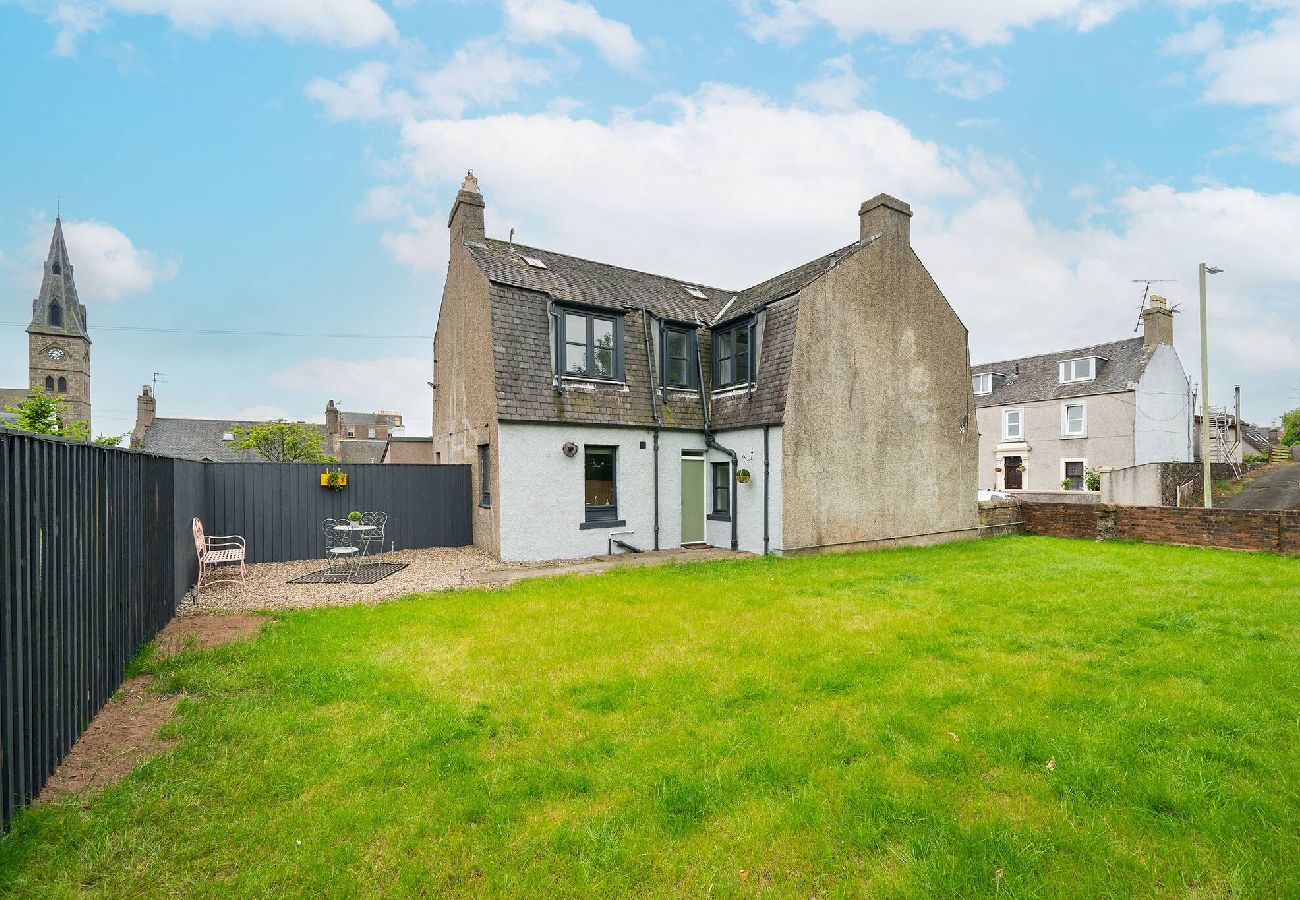 House in Broughty Ferry - The Palm