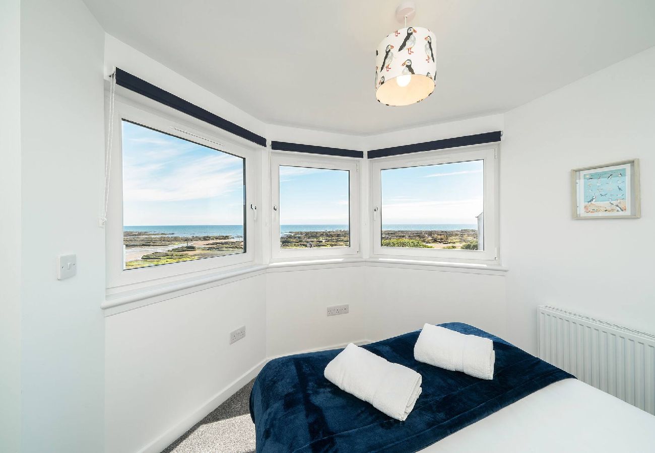 House in Westhaven - The Beach Boathouse