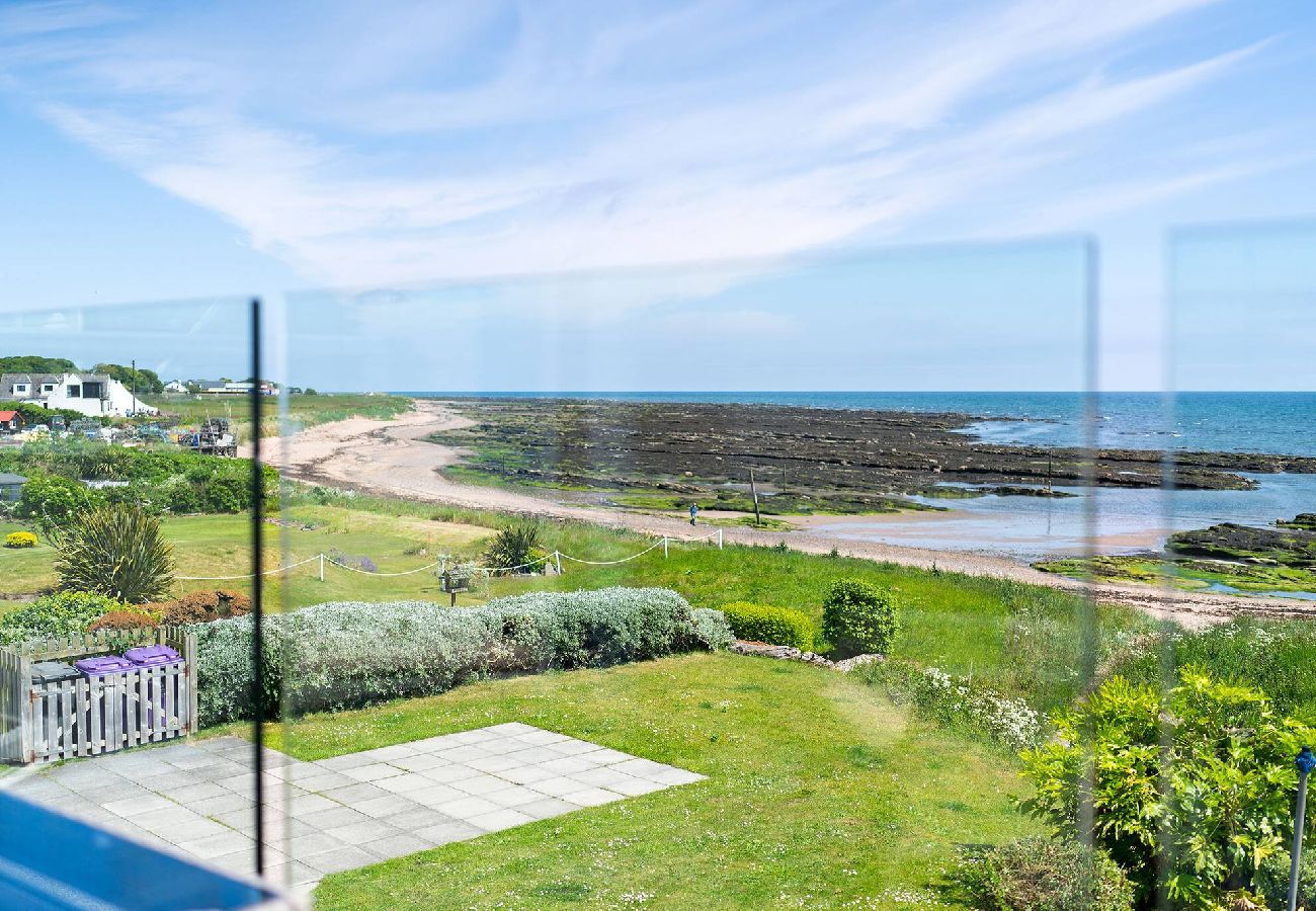 House in Westhaven - The Beach Boathouse