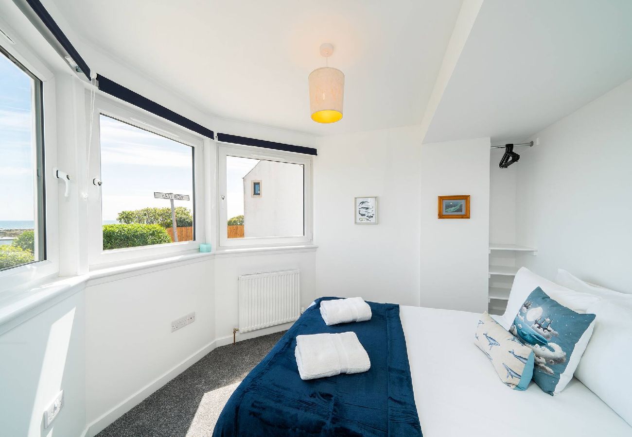 House in Westhaven - The Beach Boathouse
