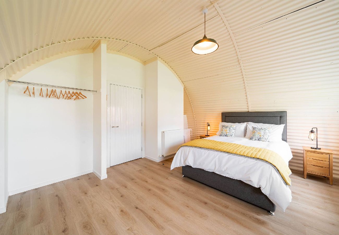 Apartment in Comrie - Cultybraggan Hut 36