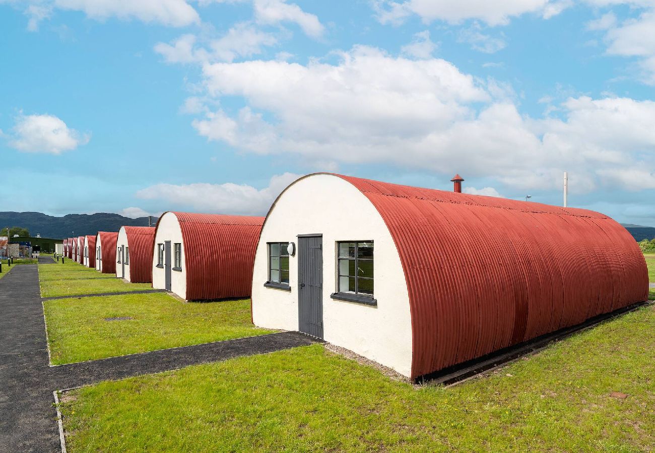 Apartment in Comrie - Cultybraggan Hut 34