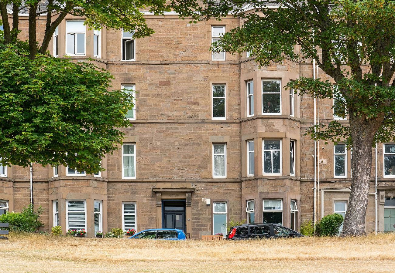Apartment in Dundee - The Palais