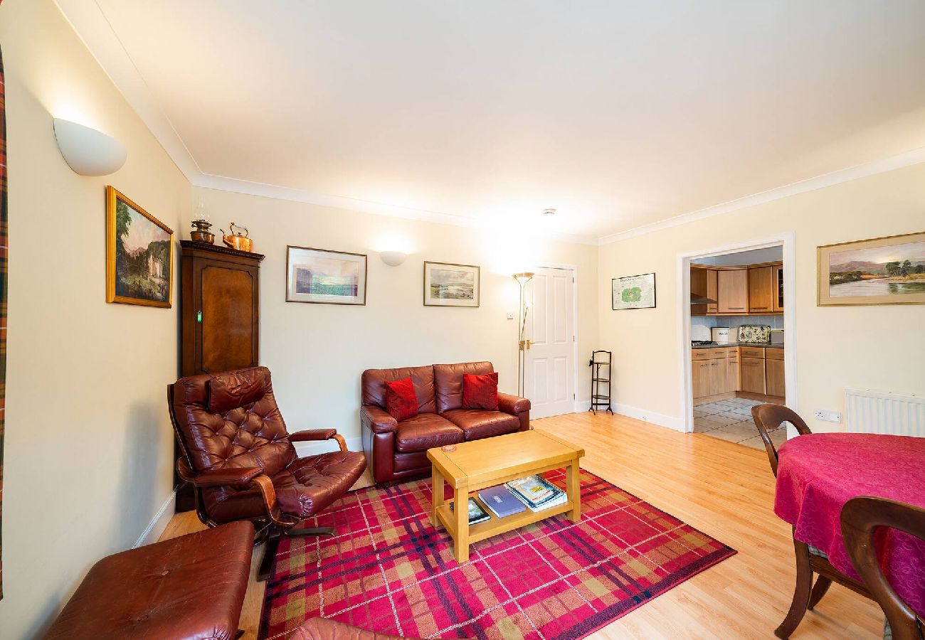 House in Comrie - Earnside Cottage