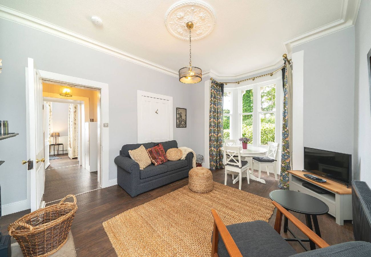 House in Broughty Ferry - The Gate Lodge