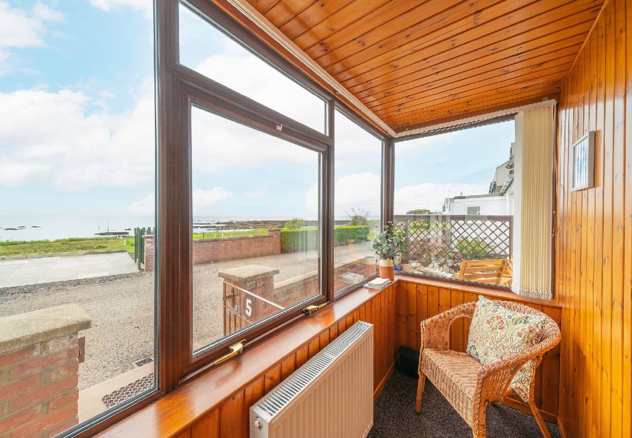 House in Westhaven - Bellrock View