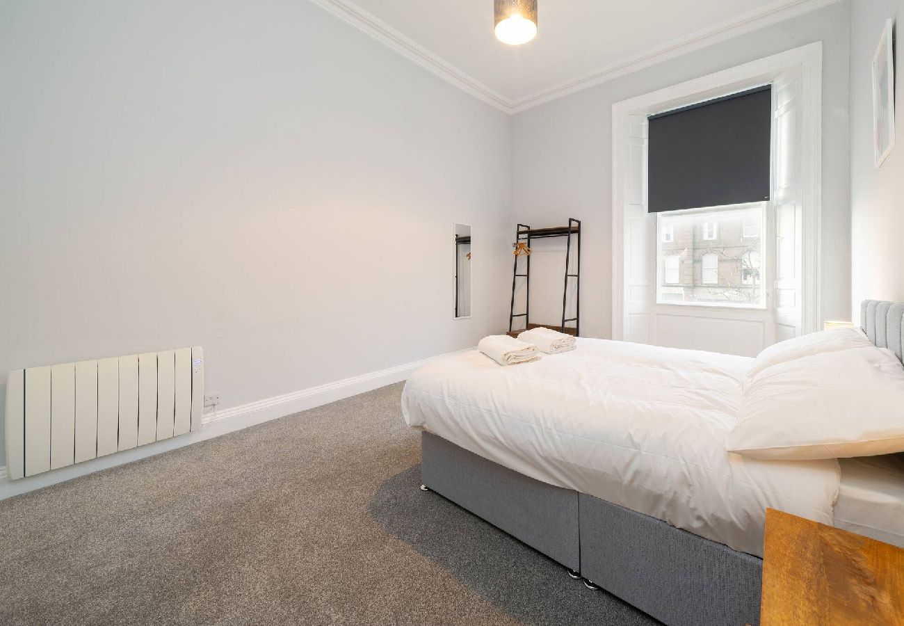 Apartment in Montrose - Lochside, Apartment B