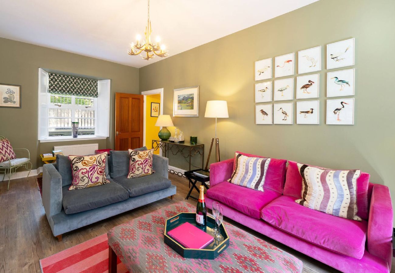 House in Dundee - Binrock Lodge
