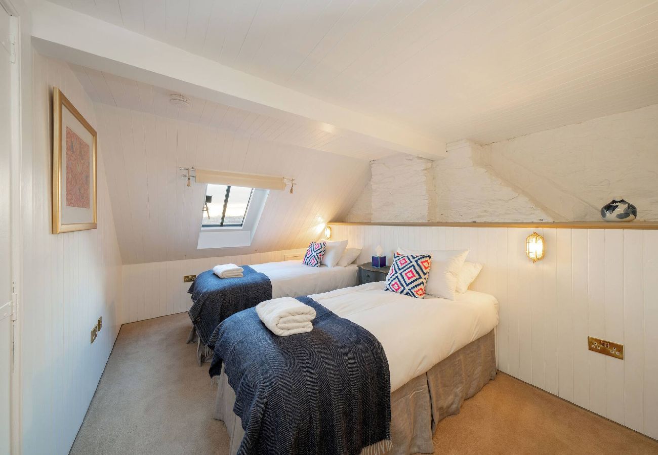House in Broughty Ferry - Barometer Cottage