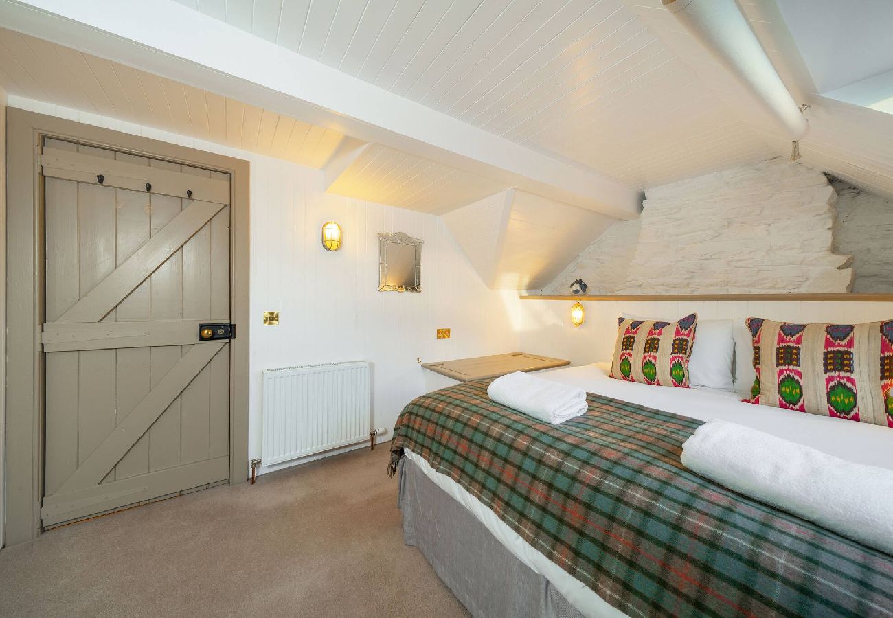 House in Broughty Ferry - Barometer Cottage