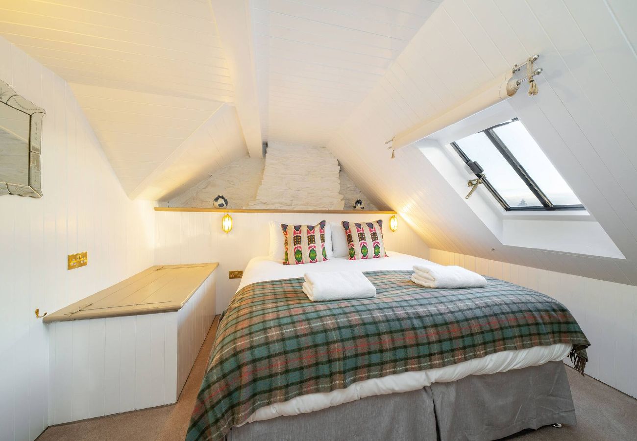 House in Broughty Ferry - Barometer Cottage