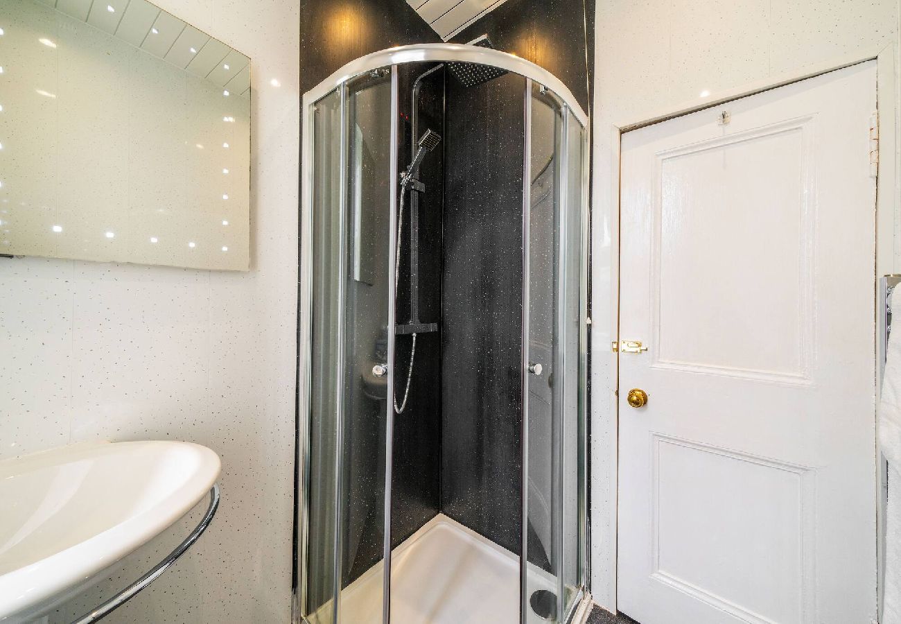 Apartment in Broughty Ferry - Orchar Park View