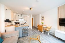 Apartment in Dundee - Castle Street Apartment - City Centre