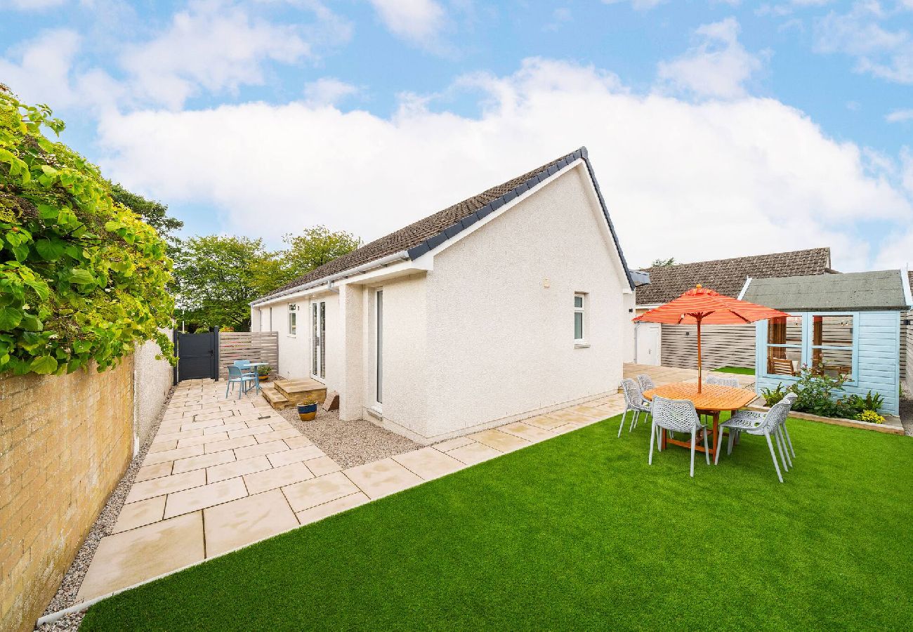 House in Dundee - Newhall Gardens