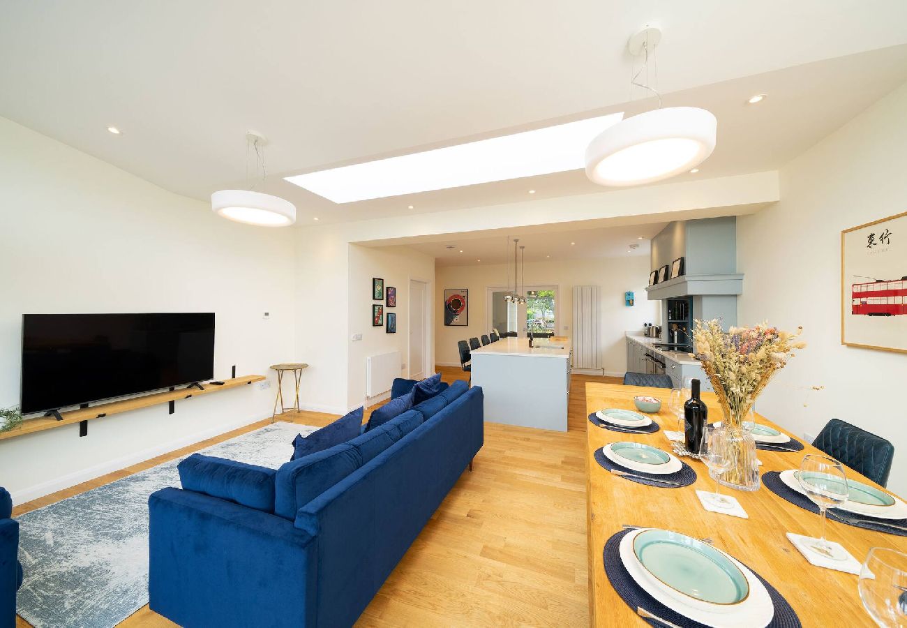 House in Dundee - Newhall Gardens