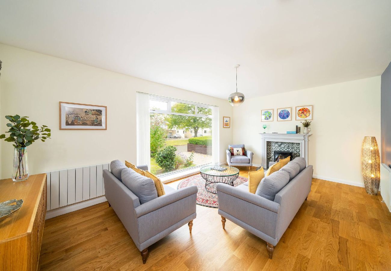 House in Dundee - Newhall Gardens
