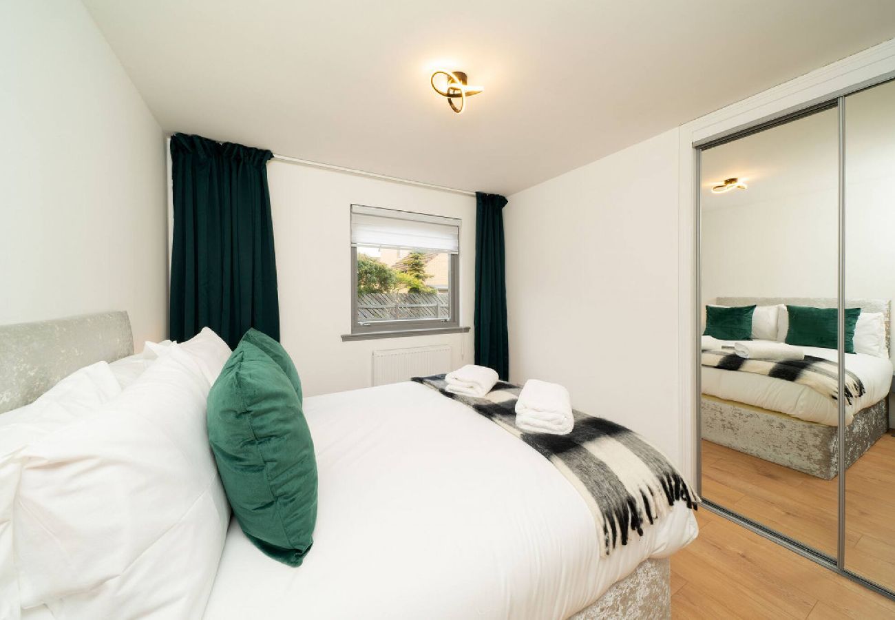 House in Carnoustie - Ellaburn