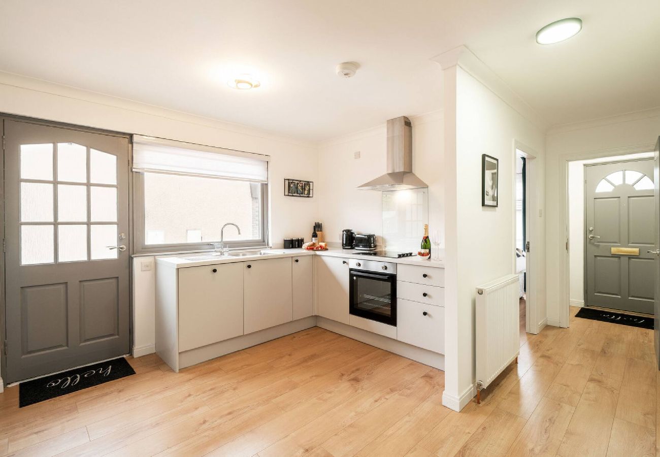 House in Carnoustie - Ellaburn