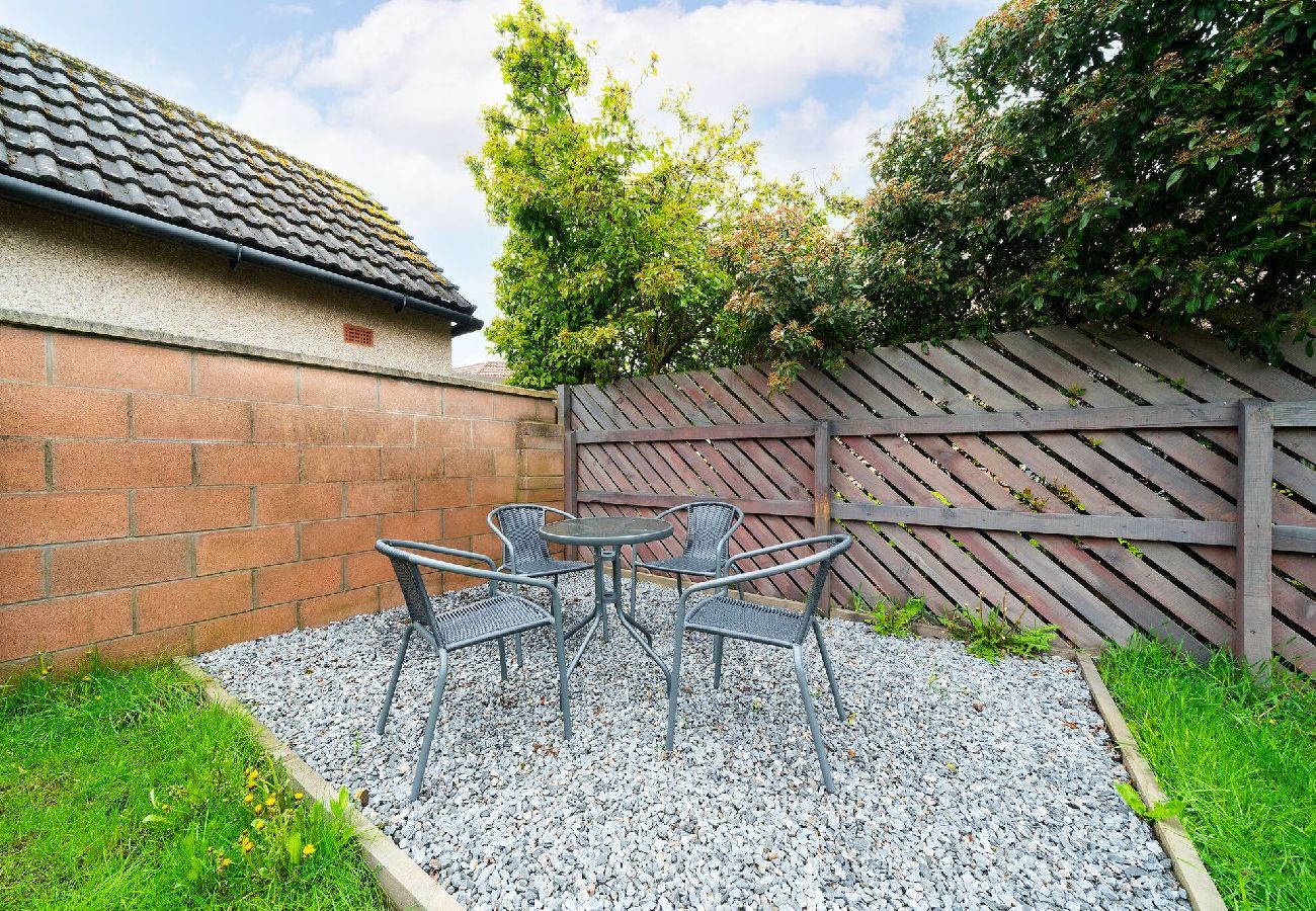 House in Carnoustie - Ellaburn