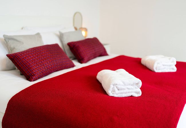 House in Broughty Ferry - Taigh Tatha - Spacious & Stylish 3 Bed House in Broughty Ferry - Taigh Tatha - Spacious & Stylish 3 Bed