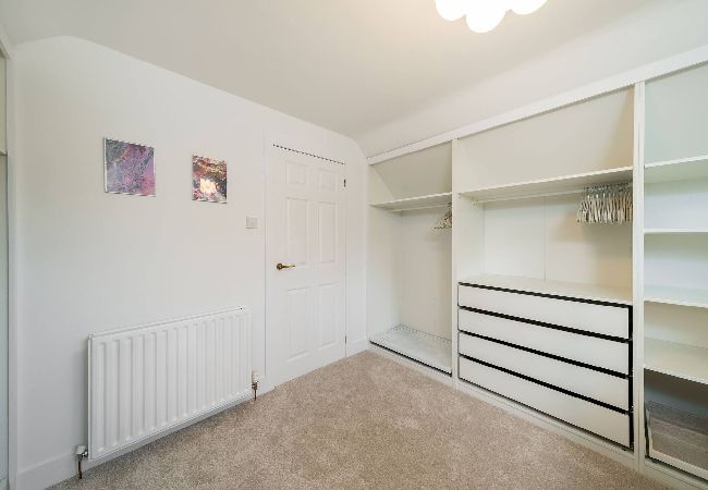 House in Broughty Ferry - Taigh Tatha - Spacious & Stylish 3 Bed House in Broughty Ferry - Taigh Tatha - Spacious & Stylish 3 Bed