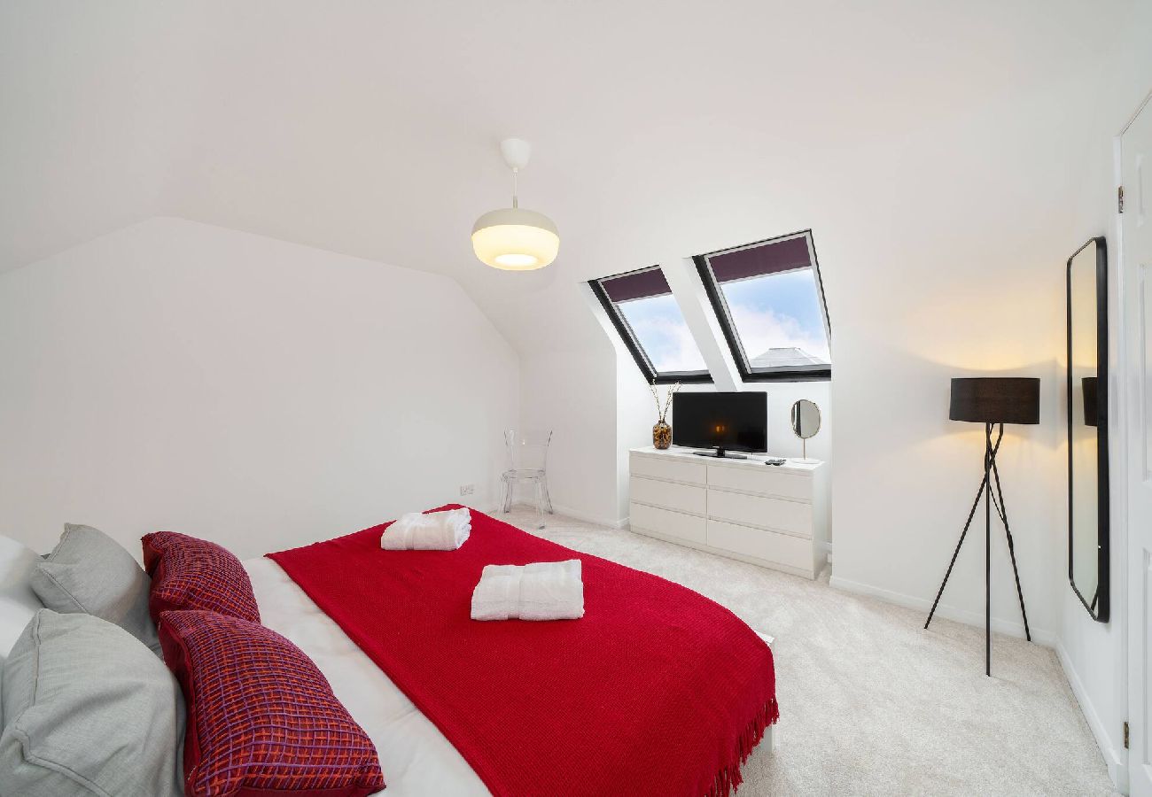 House in Broughty Ferry - Taigh Tatha