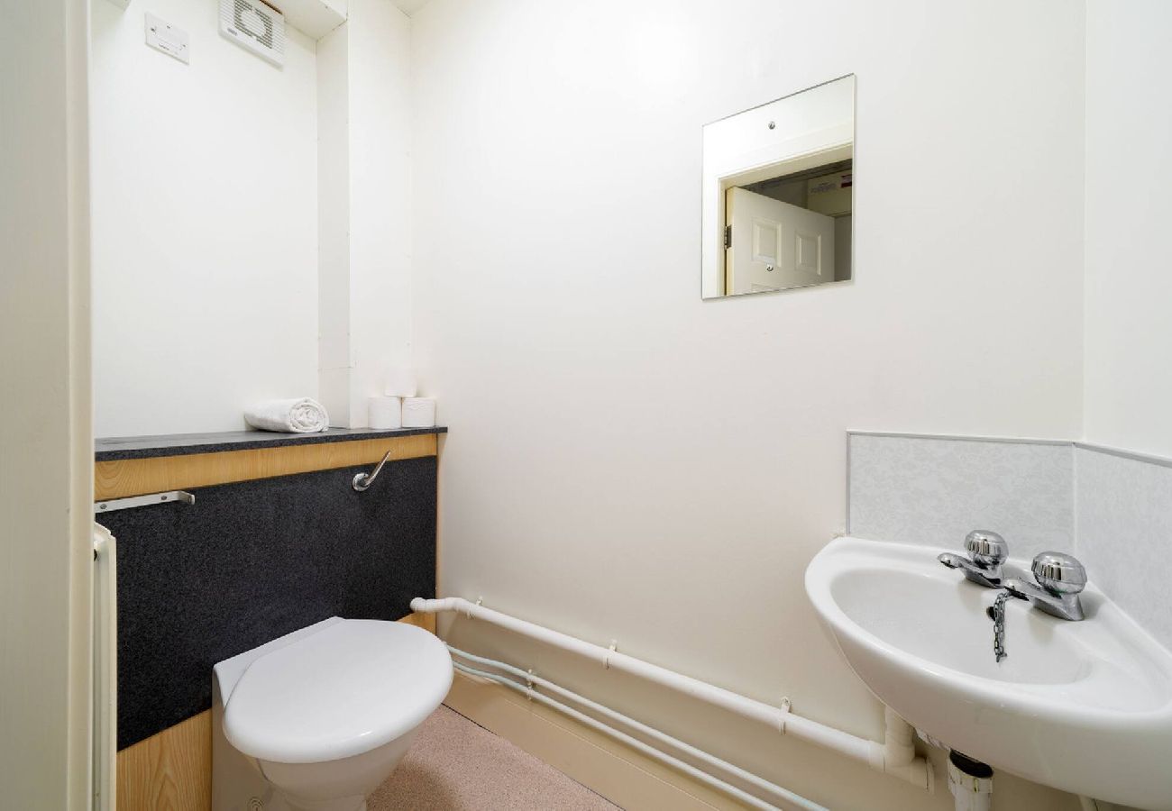 Apartment in Dundee - Taypark Riverview Apt