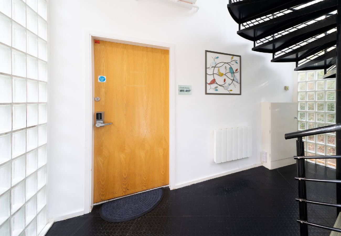 Apartment in Dundee - Taypark Garden View Apartment
